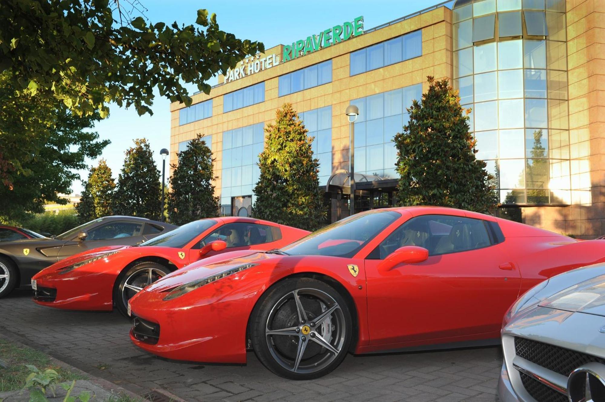 Park Hotel Ripaverde Борго-Сан-Лоренцо Екстер'єр фото
